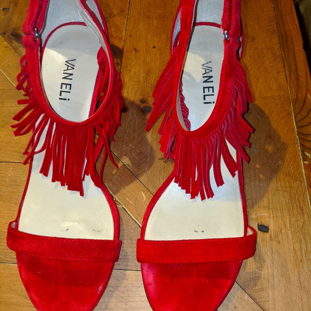 Van Eli Red kitten sandals